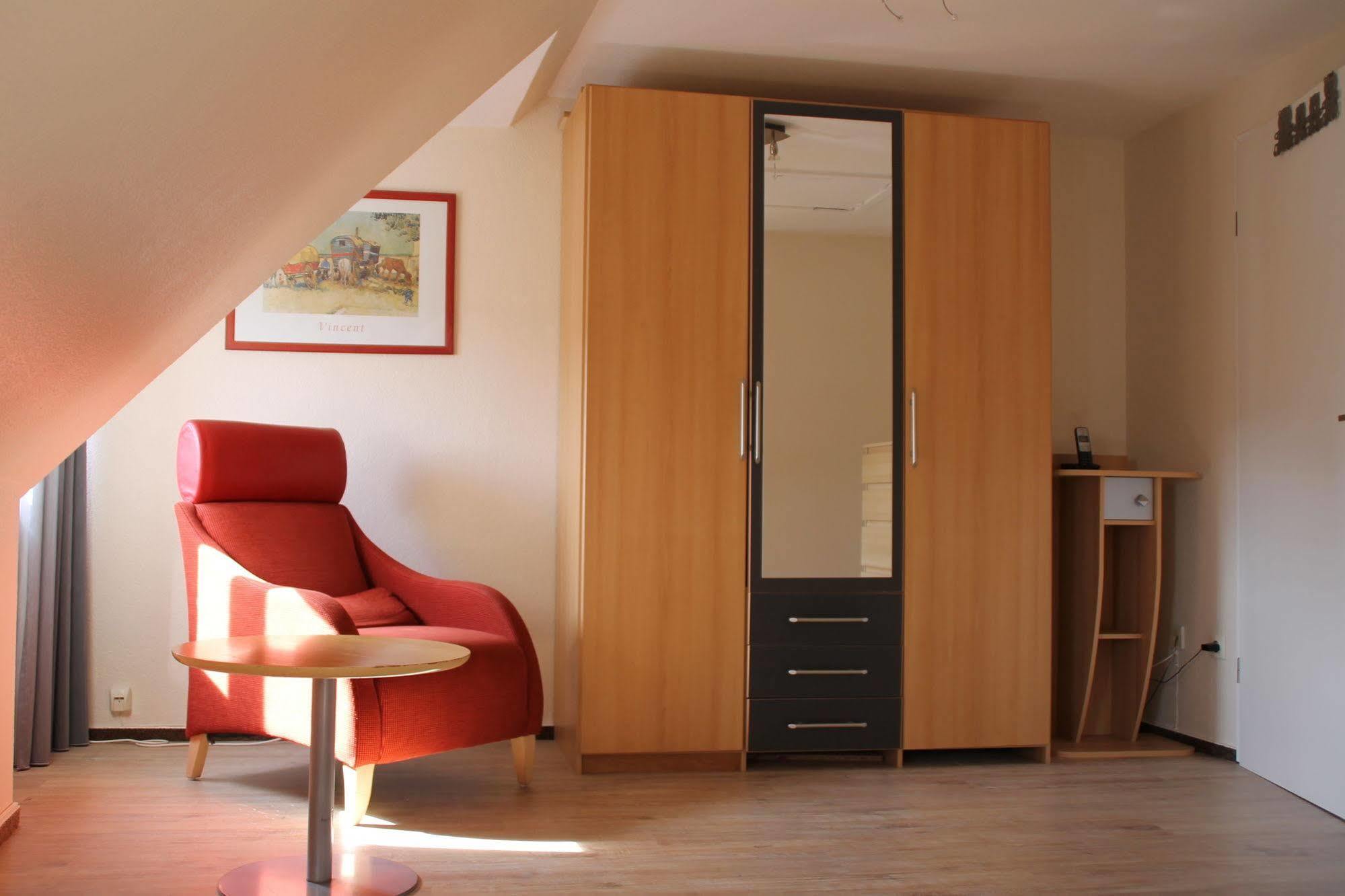 Residenz Hotel Neu Wulmstorf Zewnętrze zdjęcie